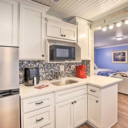 Updated Williamstown Apartment With Kitchen! Екстер'єр фото